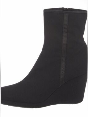 Authenticated Prada women’s Prada Sport Black Nylon boot